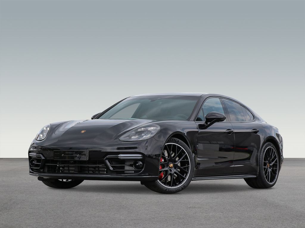 Porsche Panamera GTS | fastback | nové auto | skladem | prodej online | nákup online | autoibuy.com | super cena